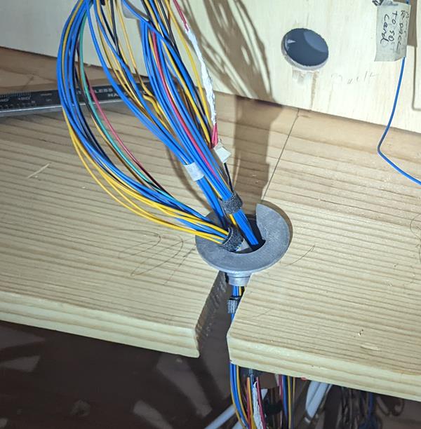 BrainBoxWireGrommet1